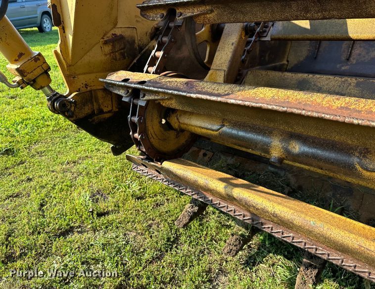 image for item DS4198 1973 Caterpillar 613 elevating scraper