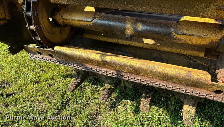 image for item DS4198 1973 Caterpillar 613 elevating scraper