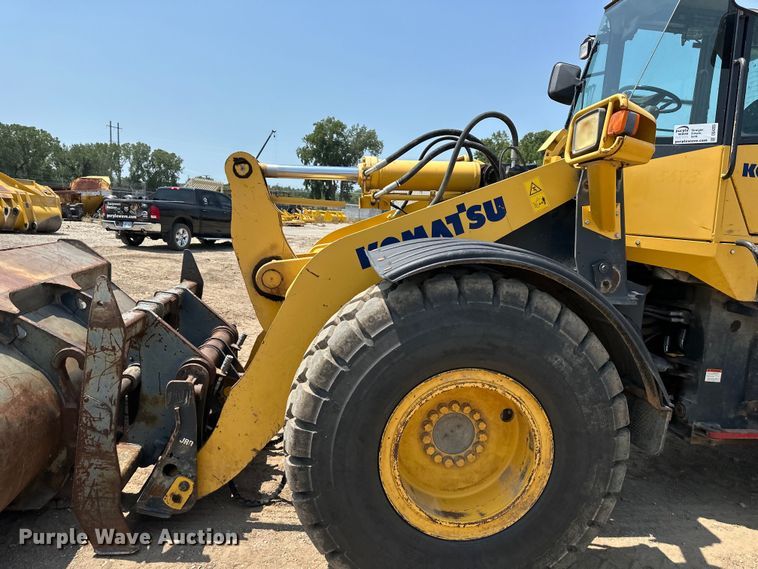 image for item DS4205 2006 Komatsu WA320 wheel loader