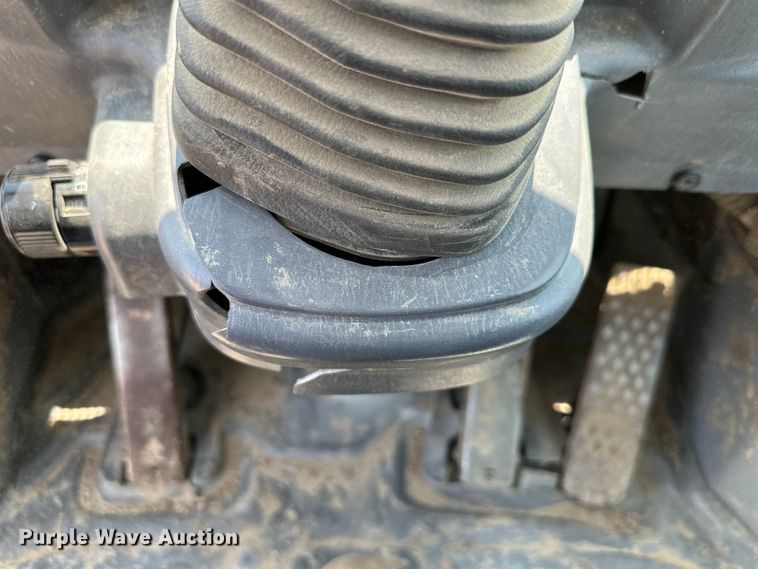 image for item DS4205 2006 Komatsu WA320 wheel loader