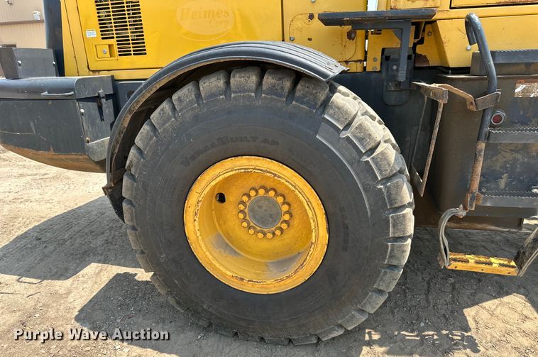 image for item DS4205 2006 Komatsu WA320 wheel loader