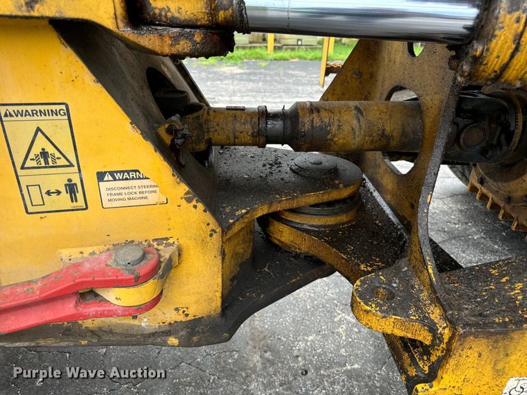 image for item DV5786 2006 Volvo  L220E wheel loader