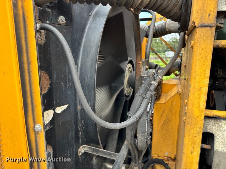 image for item DV5786 2006 Volvo  L220E wheel loader