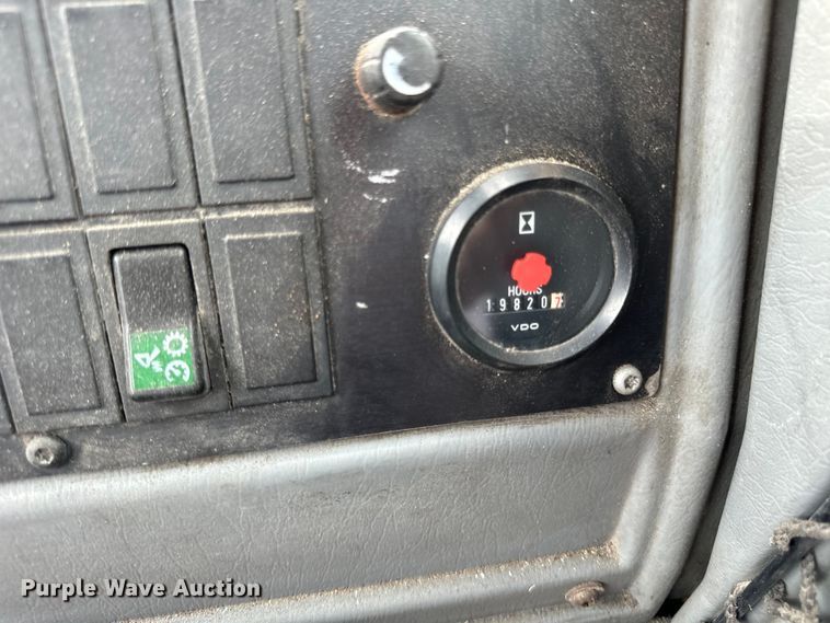 image for item DV5786 2006 Volvo  L220E wheel loader