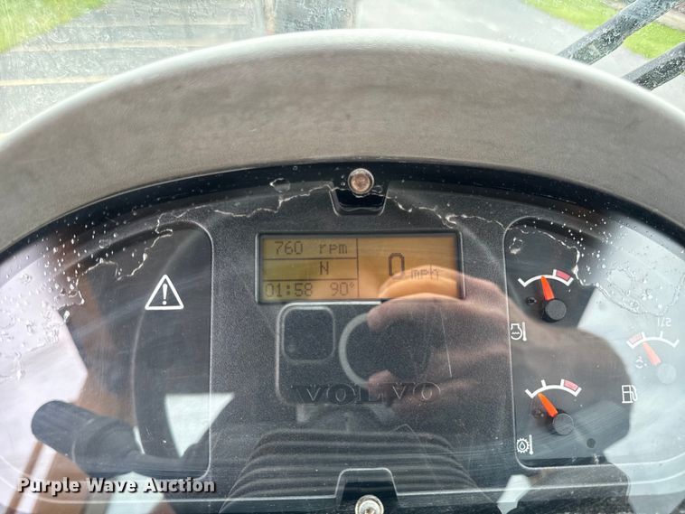 image for item DV5786 2006 Volvo  L220E wheel loader