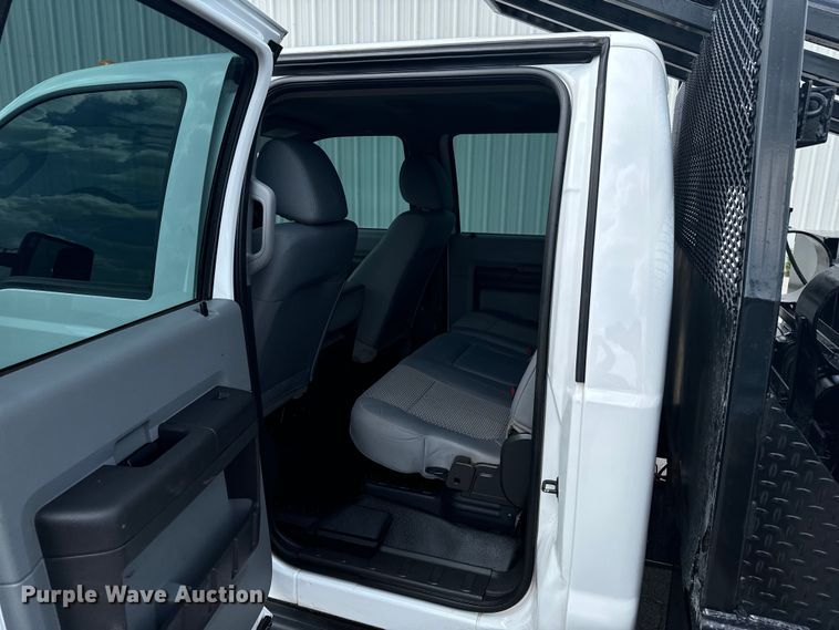 image for item DX0806 2012 Ford F450 Super Duty winch truck