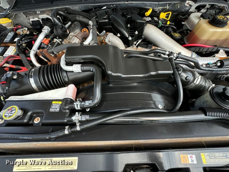 image for item DX0806 2012 Ford F450 Super Duty winch truck