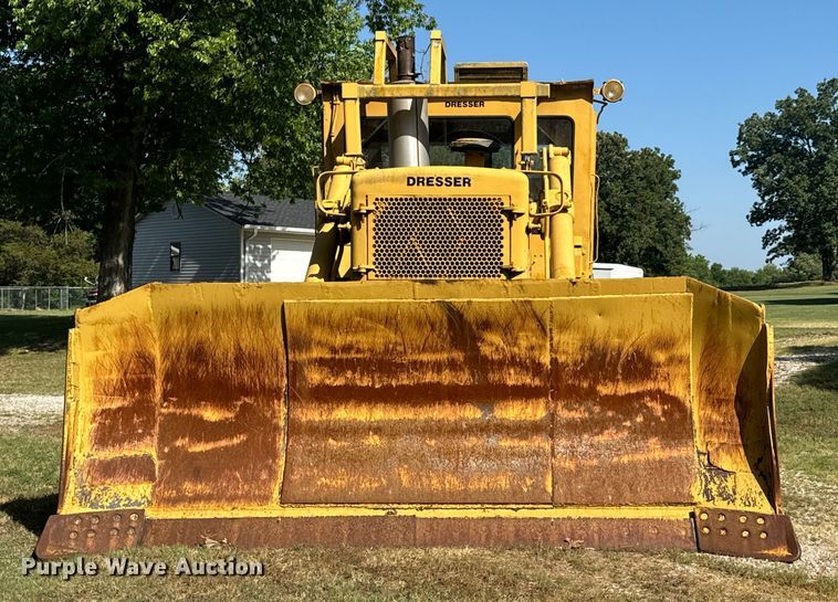 image for item DX0833 1974 Dresser TD25C dozer