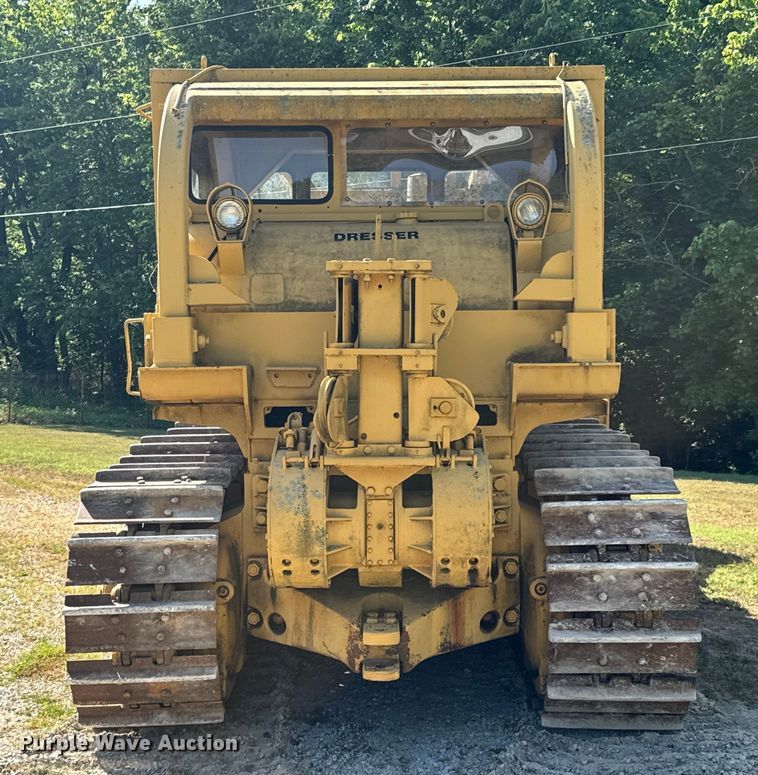 image for item DX0833 1974 Dresser TD25C dozer