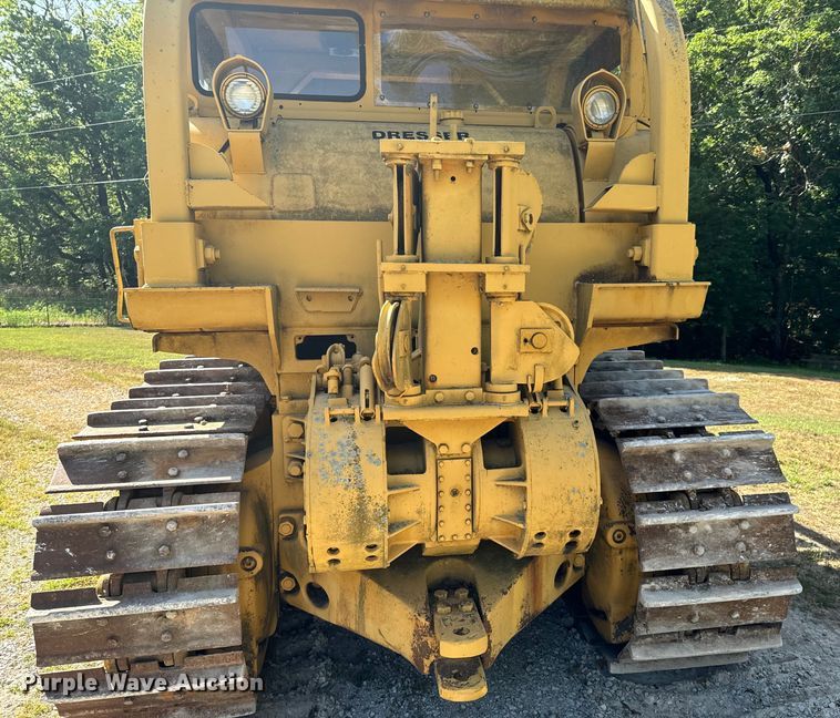 image for item DX0833 1974 Dresser TD25C dozer