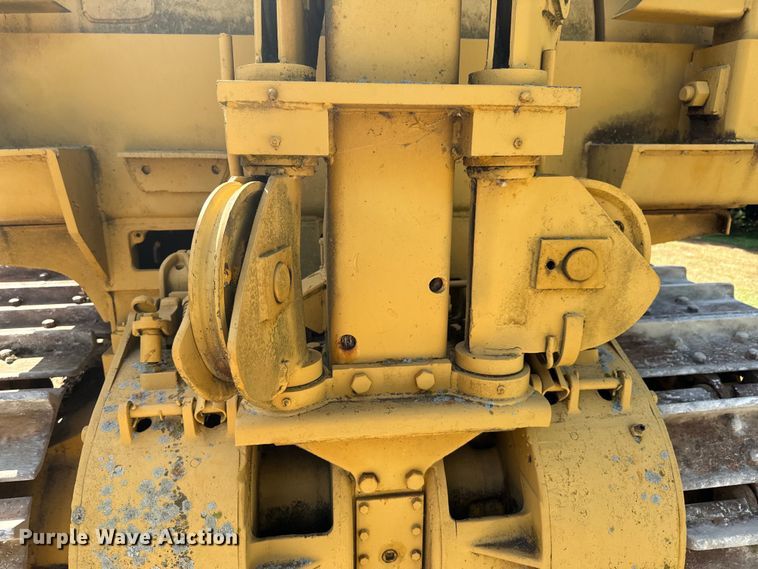 image for item DX0833 1974 Dresser TD25C dozer