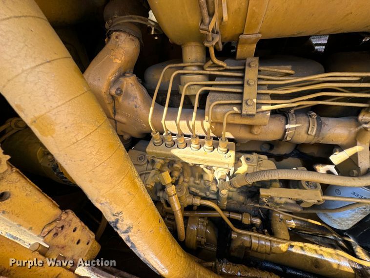 image for item DX0833 1974 Dresser TD25C dozer