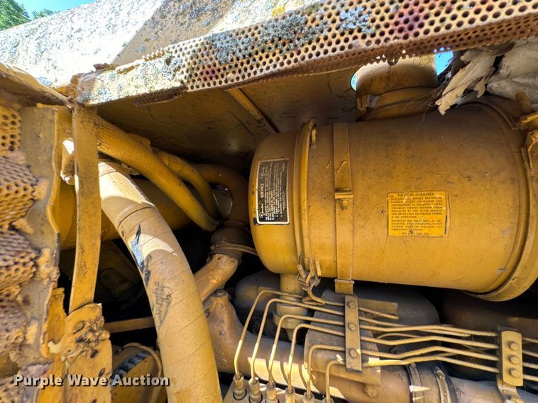 image for item DX0833 1974 Dresser TD25C dozer