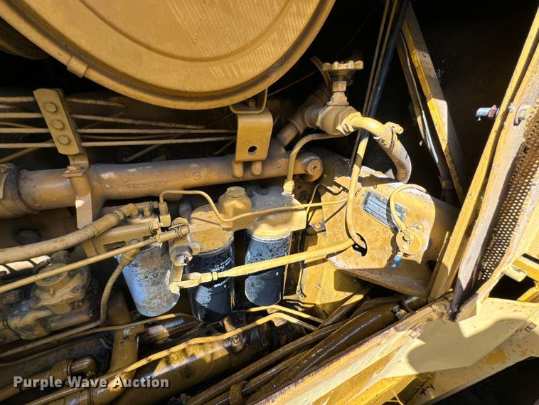 image for item DX0833 1974 Dresser TD25C dozer