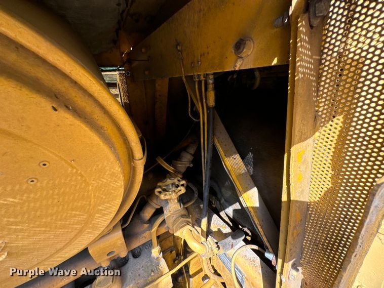 image for item DX0833 1974 Dresser TD25C dozer