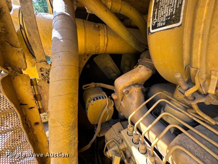 image for item DX0833 1974 Dresser TD25C dozer