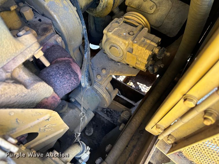 image for item DX0833 1974 Dresser TD25C dozer