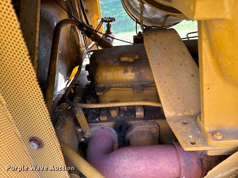 image for item DX0833 1974 Dresser TD25C dozer