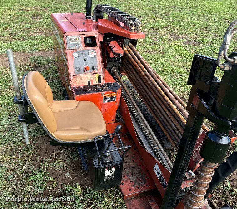 image for item DX0849 2001 Ditch Witch JT520 directional boring unit