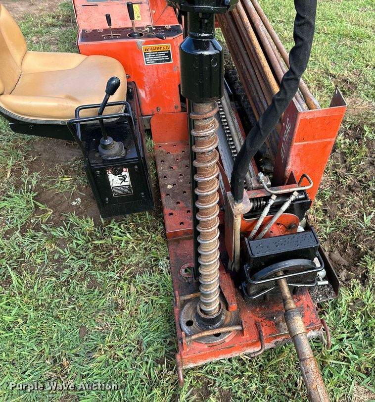 image for item DX0849 2001 Ditch Witch JT520 directional boring unit