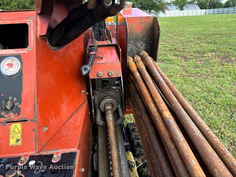 image for item DX0849 2001 Ditch Witch JT520 directional boring unit