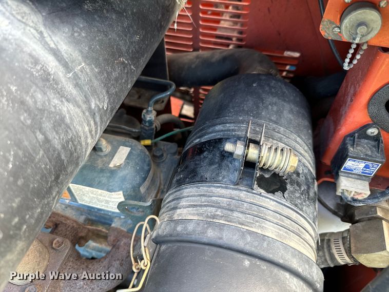 image for item DX0849 2001 Ditch Witch JT520 directional boring unit