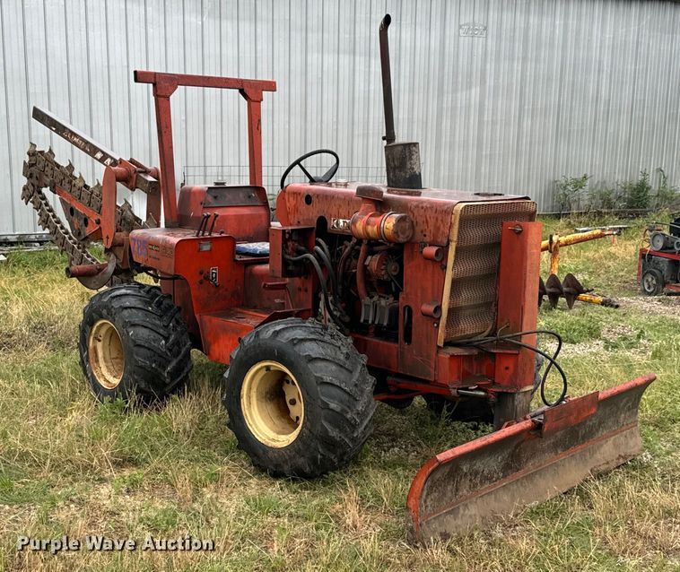 image for item DX0859 Ditch Witch R40A trencher