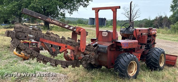 image for item DX0859 Ditch Witch R40A trencher