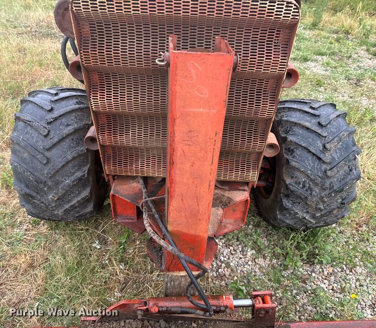 image for item DX0859 Ditch Witch R40A trencher