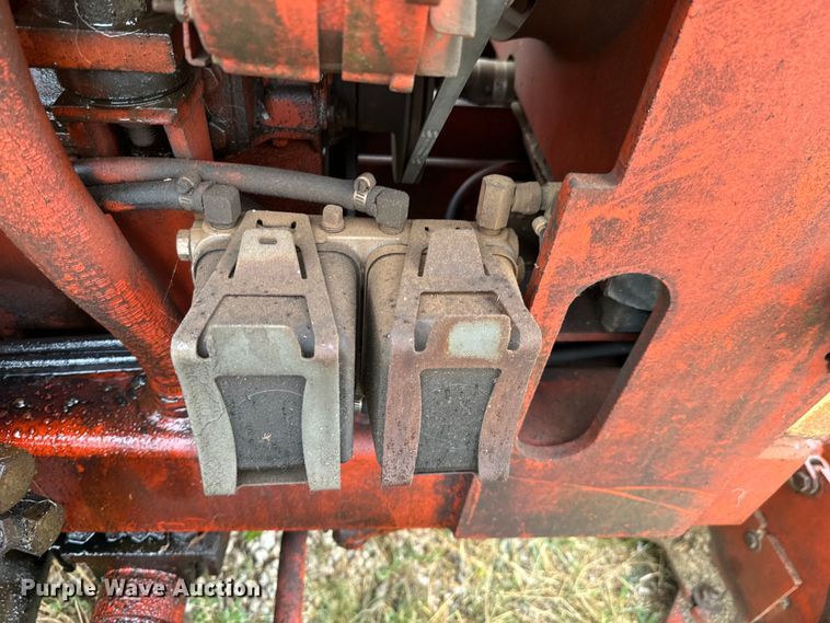 image for item DX0859 Ditch Witch R40A trencher