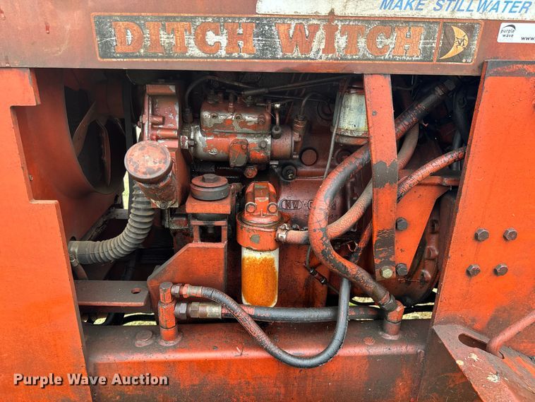 image for item DX0859 Ditch Witch R40A trencher