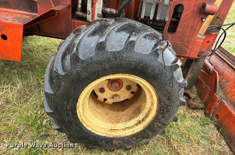 image for item DX0859 Ditch Witch R40A trencher