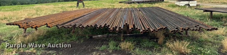 image for item DX0868 Approximately 100 joints of 31' L x 2 3/8