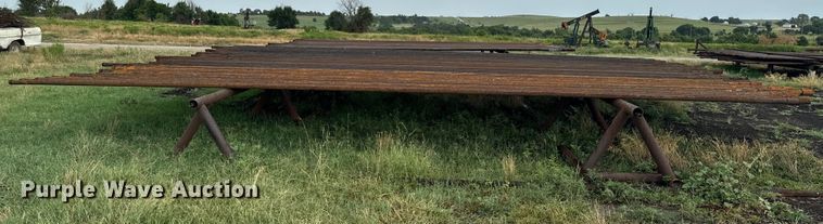 image for item DX0868 Approximately 100 joints of 31' L x 2 3/8