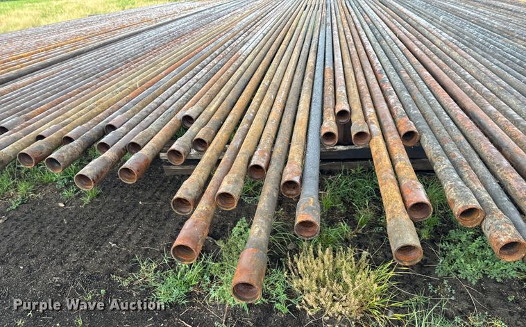 image for item DX0868 Approximately 100 joints of 31' L x 2 3/8