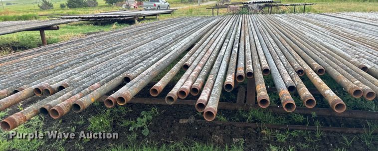 image for item DX0868 Approximately 100 joints of 31' L x 2 3/8