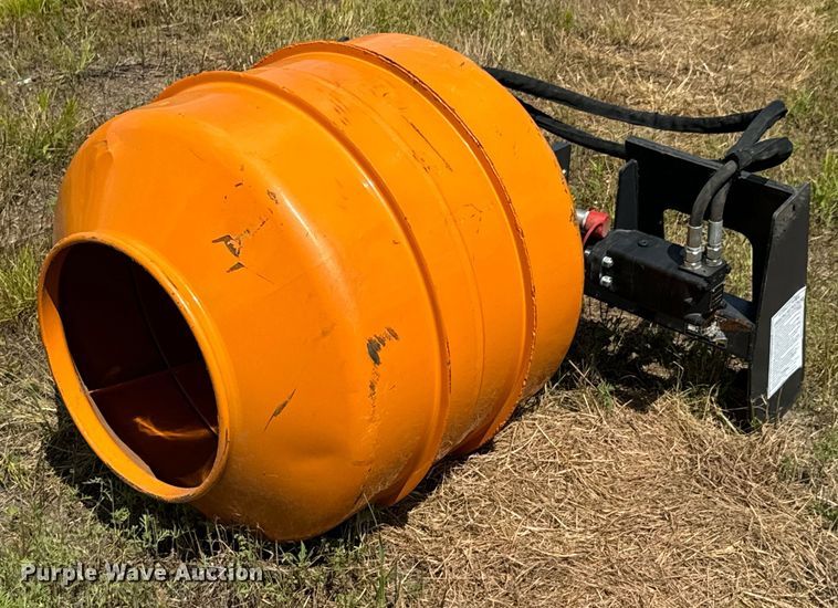image for item DX0886 2024 LandHonor skid steer cement mixer