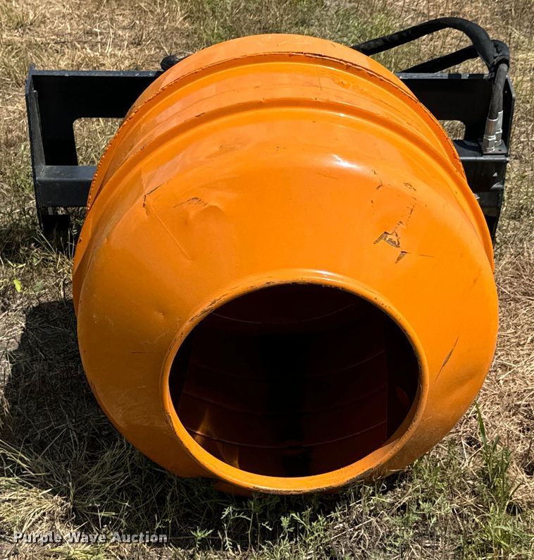 image for item DX0886 2024 LandHonor skid steer cement mixer