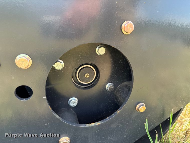 image for item DX0887 JCT skid steer roller