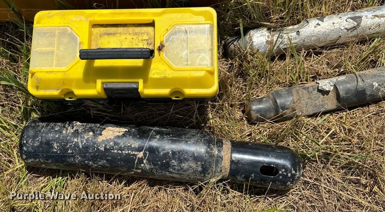 image for item DX0889 2023 Agrotk SSHH680 skid steer breaker