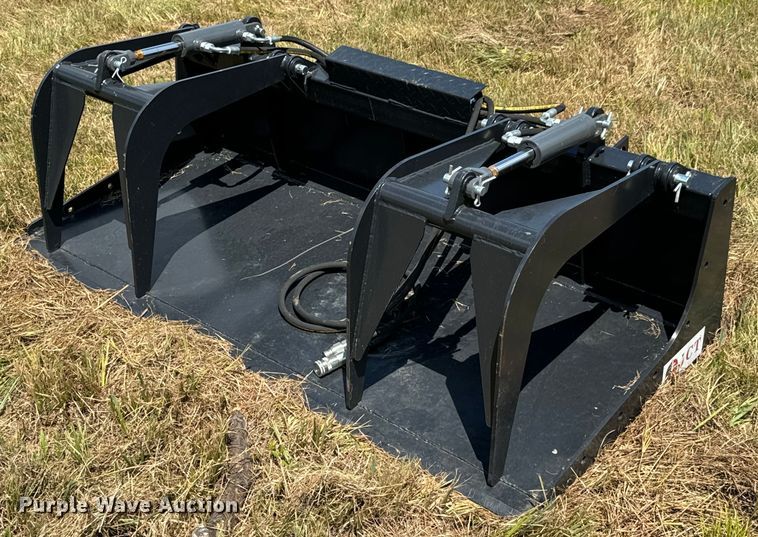image for item DX0893 JCT skid steer grapple bucket