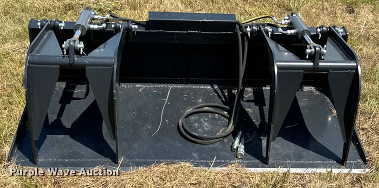 image for item DX0893 JCT skid steer grapple bucket