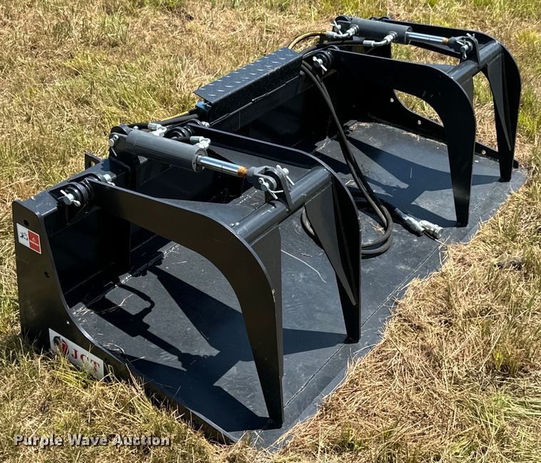 image for item DX0893 JCT skid steer grapple bucket