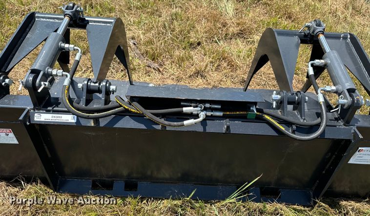 image for item DX0893 JCT skid steer grapple bucket