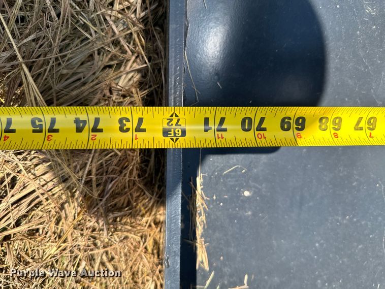 image for item DX0893 JCT skid steer grapple bucket