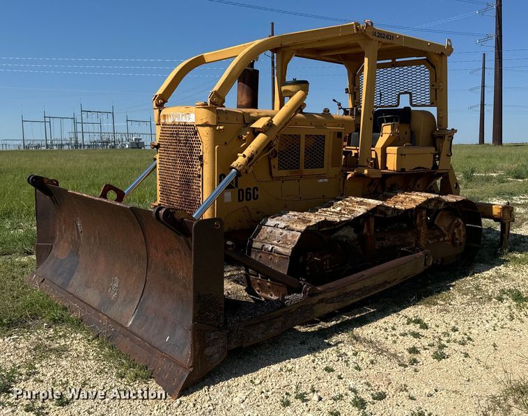 image for item DX3455 1975 Caterpillar  D6C dozer