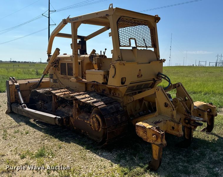 image for item DX3455 1975 Caterpillar  D6C dozer