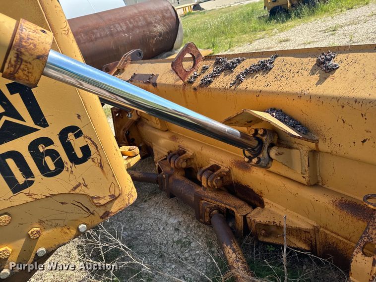 image for item DX3455 1975 Caterpillar  D6C dozer