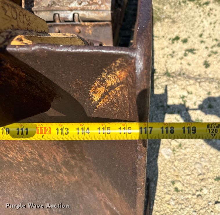 image for item DX3455 1975 Caterpillar  D6C dozer