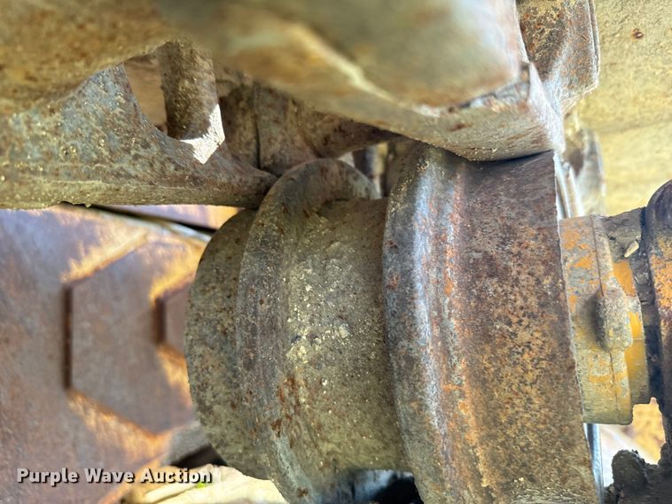 image for item DX3455 1975 Caterpillar  D6C dozer